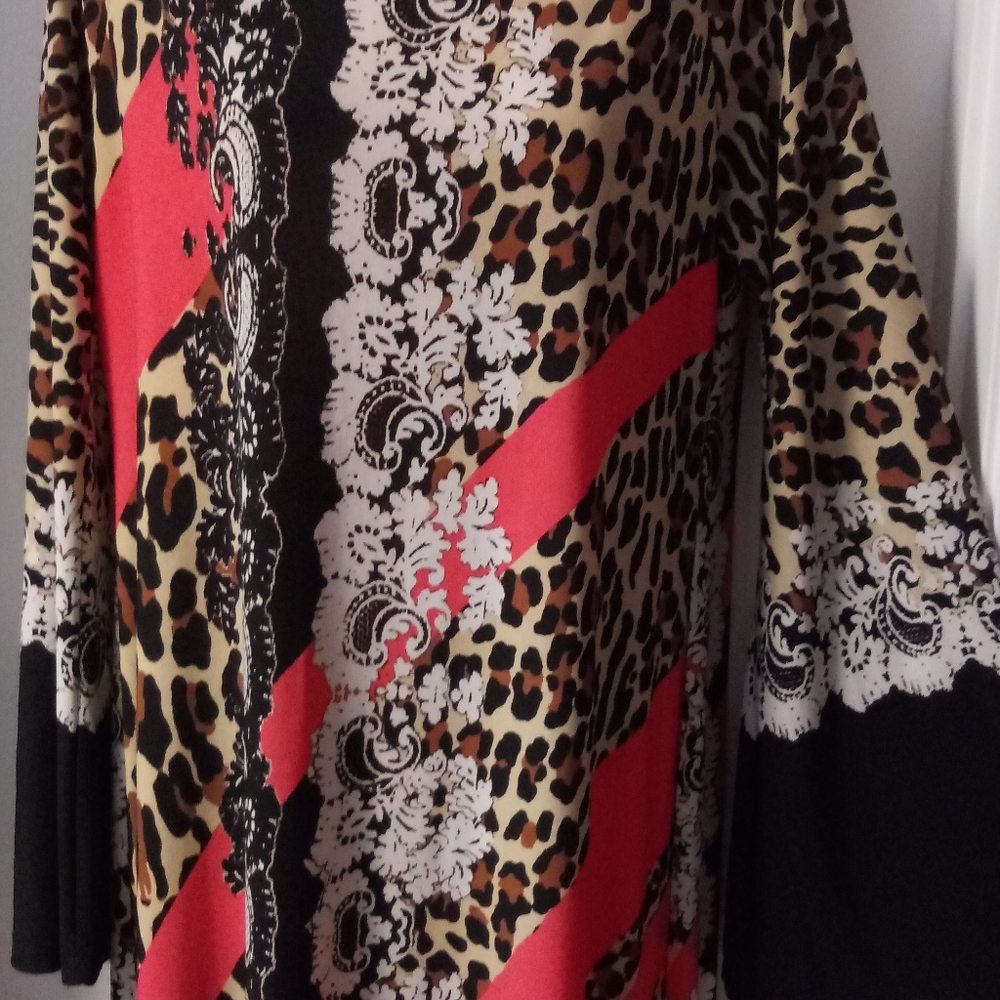 LEOPARD DRESS - Picture 2 of 5